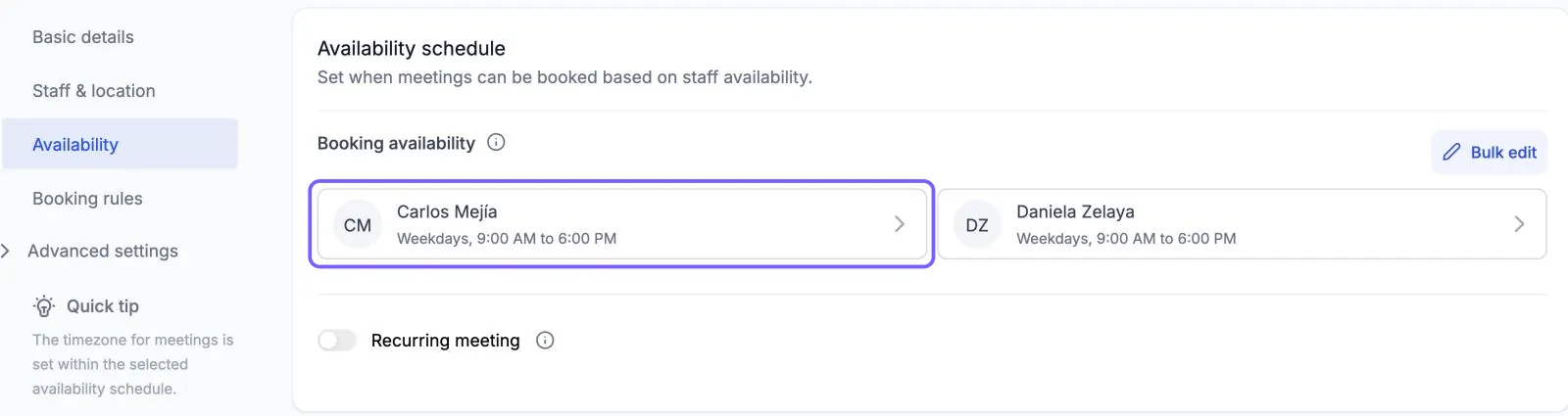 Tarjeta de un barbero resaltada en Booking availability, dentro de Availability